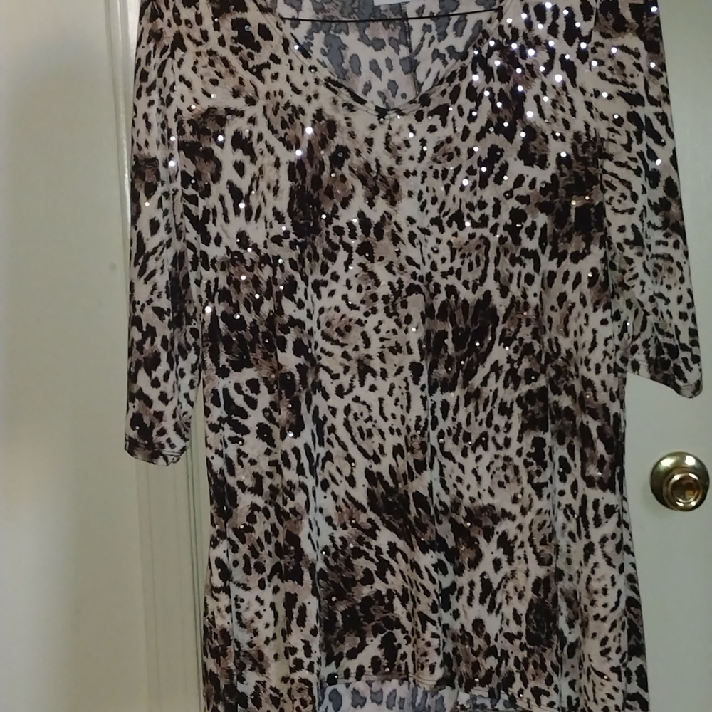 Only 9 Women blouse..Only wore once
